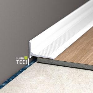 Miniplinta alba din aluminiu pentru perete si pentru mascare rosturi late: Supertech 290 A