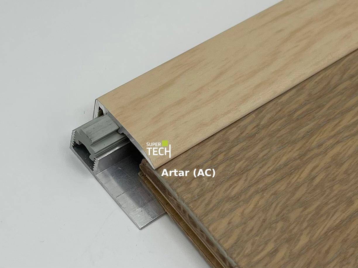Profil capat inovativ pentru parchet Multiclip CLP 270 AC Arțar