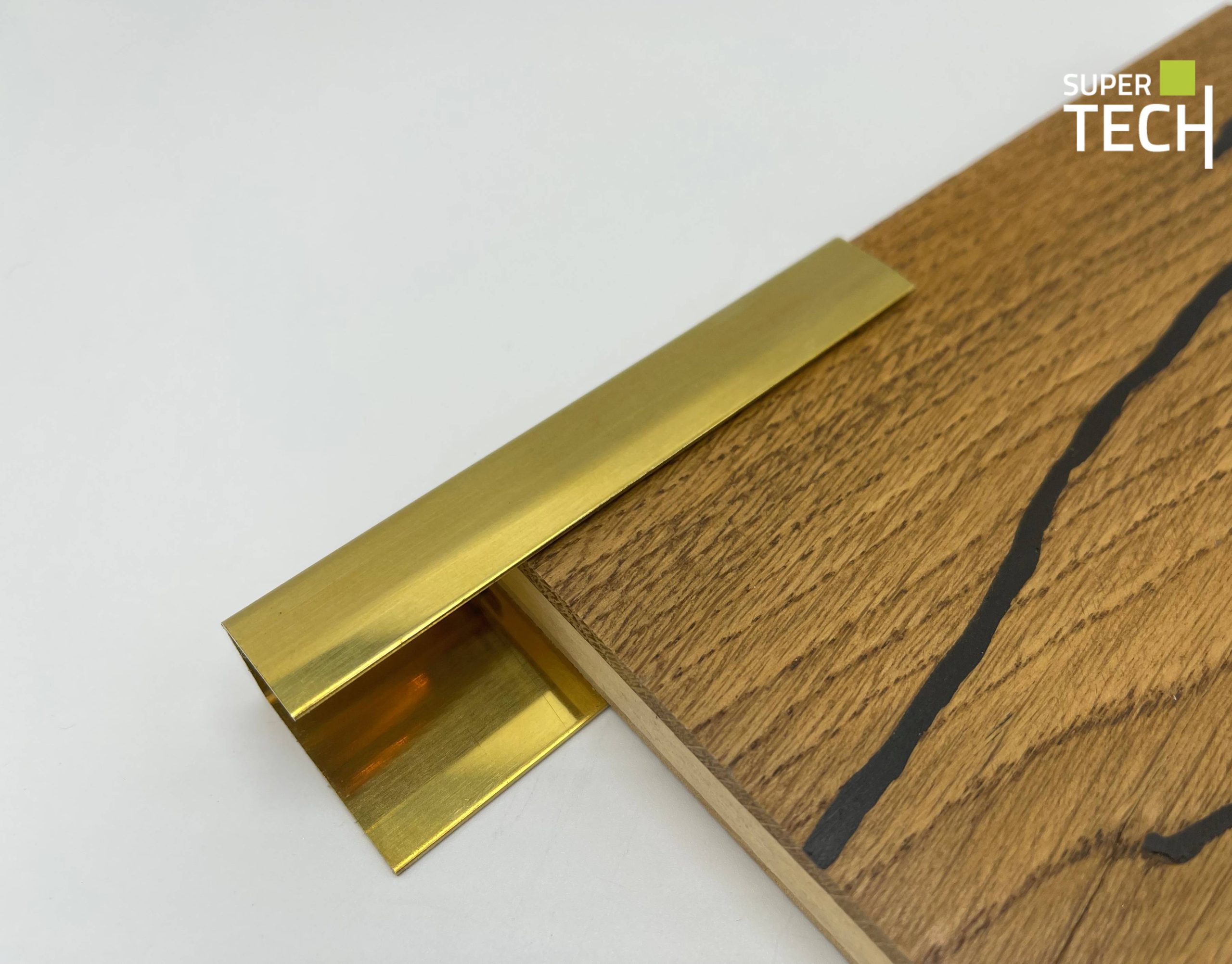 Profil de capat pentru parchet din alama auriu lucioasa Woodtec LT-OLN - imagine 2