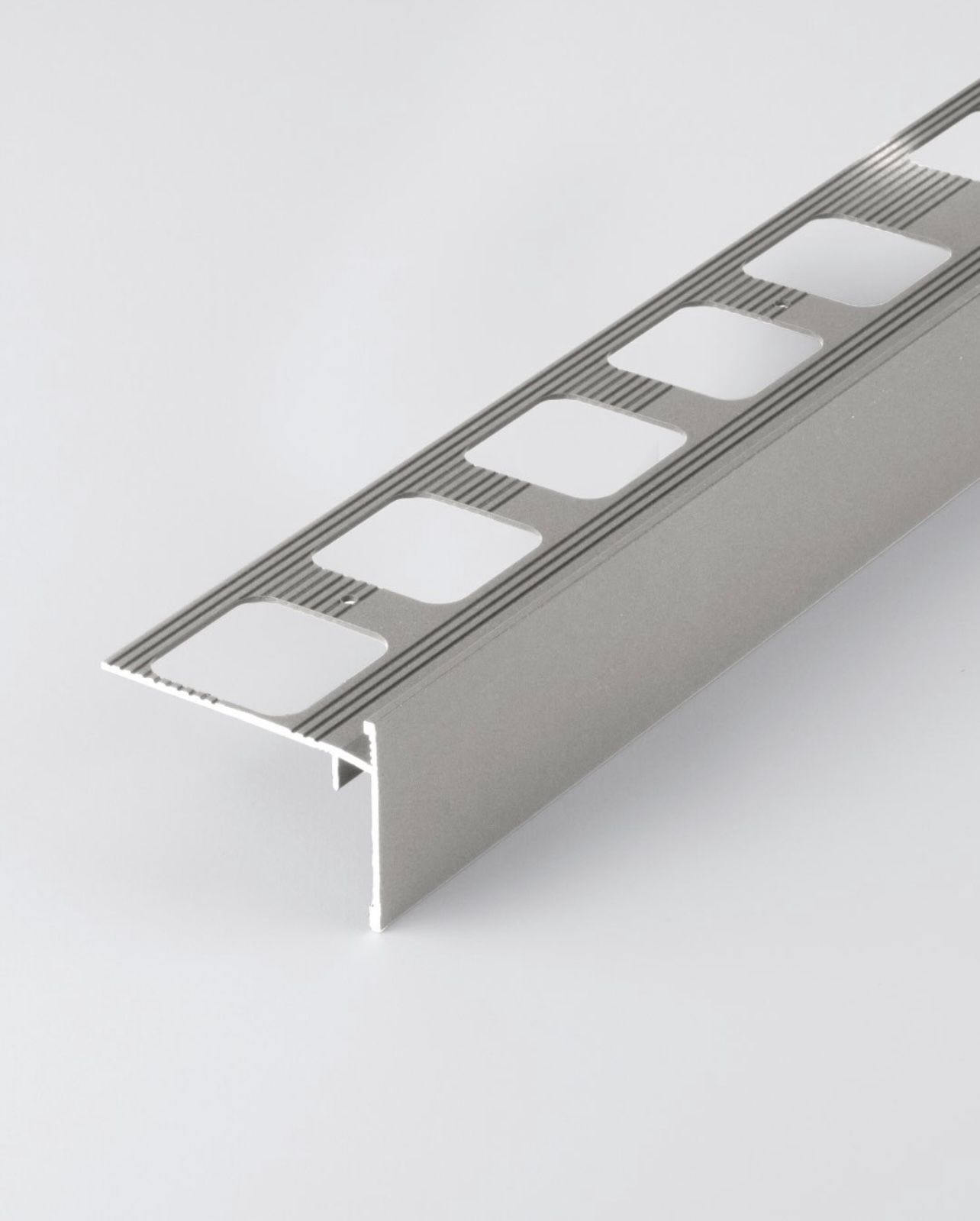 Profil de capat din aluminiu gri pentru terase si alei Proside Walk - imagine 2